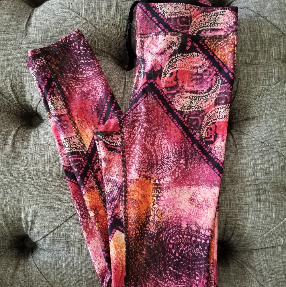 Mossimo Paisley Yoga Leggings XS